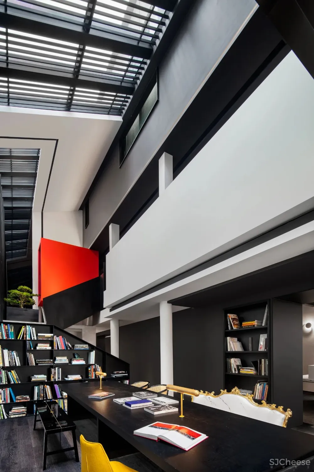 【2019年鉴榜办公作品】FW.GID 办公室 曾建龙