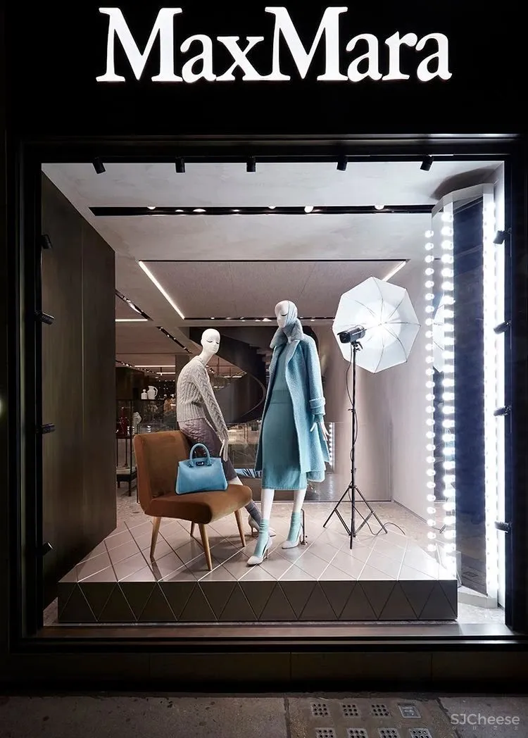 那些年我们一起追过的经典神店 MaxMara 店铺