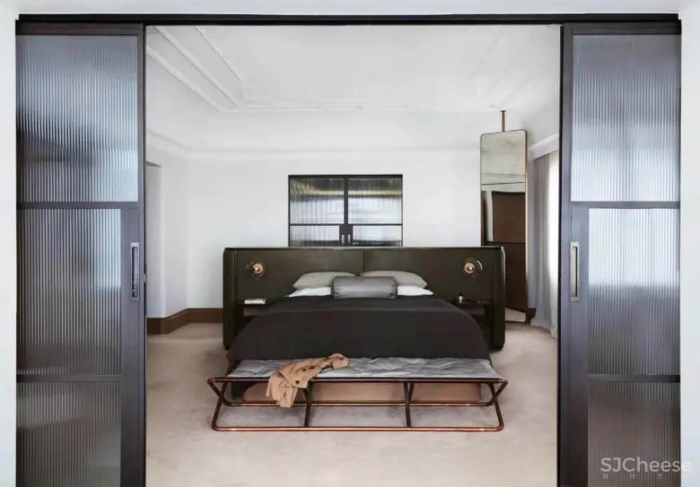 优雅“中性色”山顶别墅,低调却有品位!