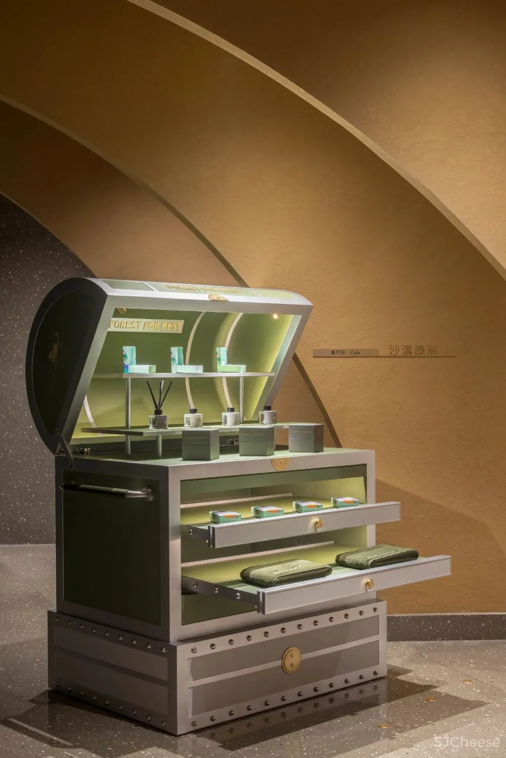 立品设计 郑铮：沙漠、森林、奇境！ 颠覆你对足浴、SPA的认知