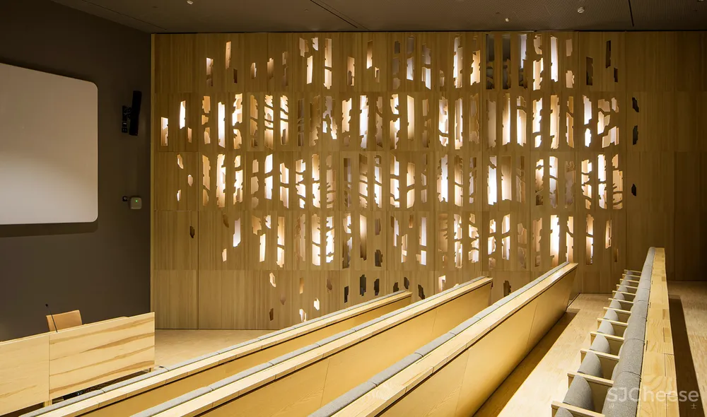 看看芬兰这栋总部大楼,没想到中庭还能这样设计!