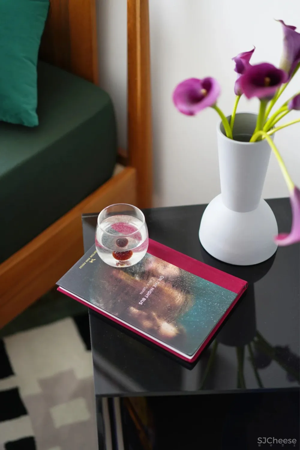 180㎡的两居室，这样留白才大气！