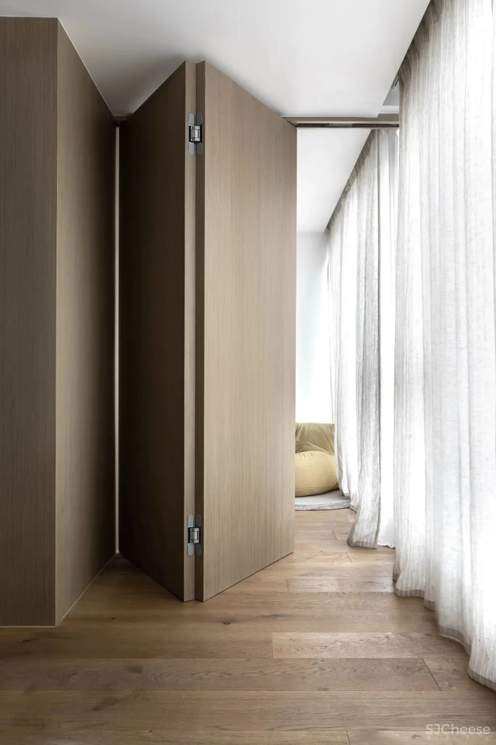 130㎡北欧简约,女主人爱生活,男主爱游戏,客厅书房设计一体