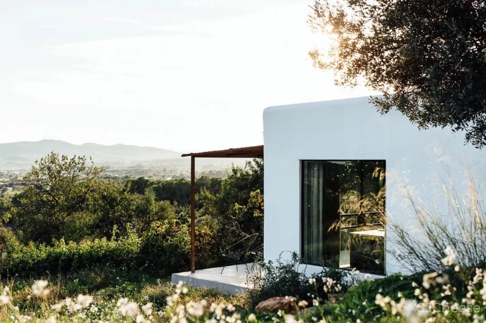 民宿精选破旧作坊改造成露天宾馆