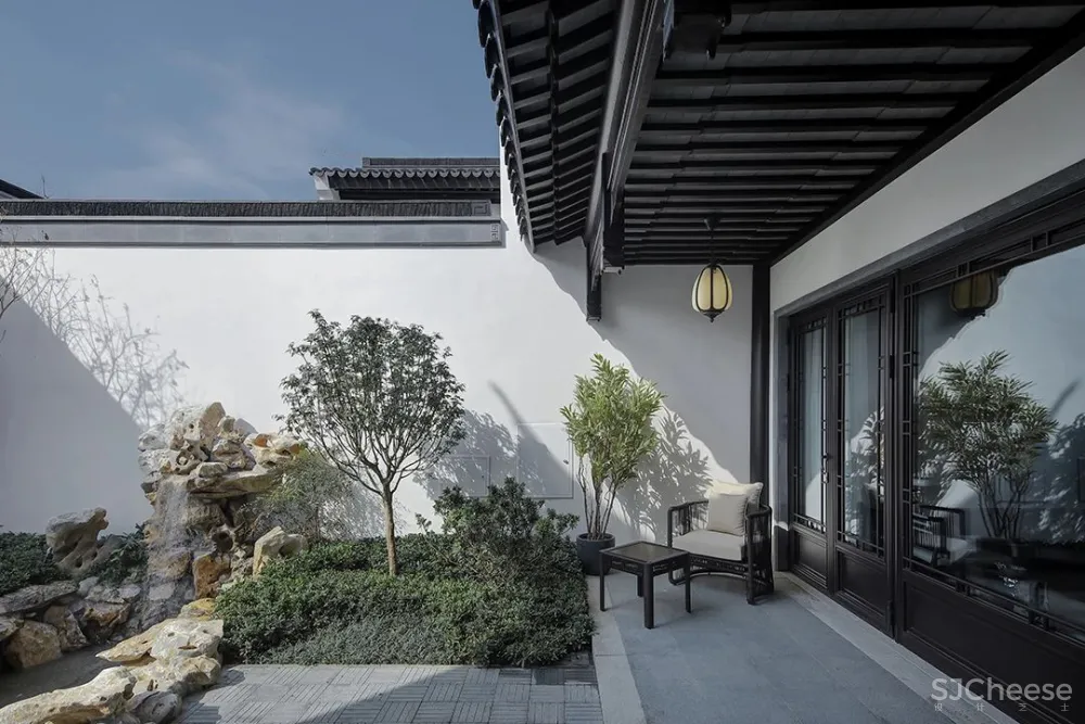 248m² 气质别墅，探寻东方写意