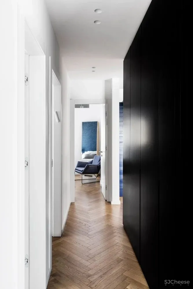 经典黑白 时尚跳色,玩出高级感