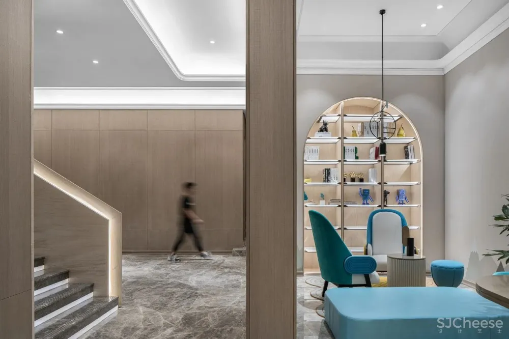 当代摩登气质的售楼中心设计,美的直入人心!