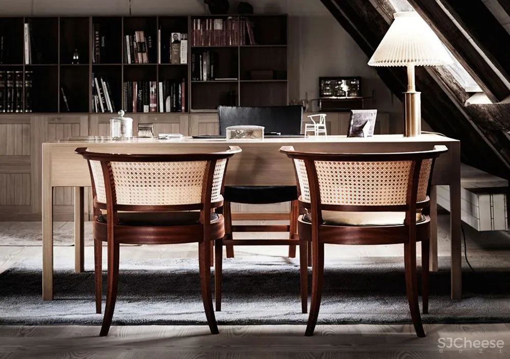 传说级家具品牌掌门人的家:住进装满经典设计的17世纪庄园就像住进时光机