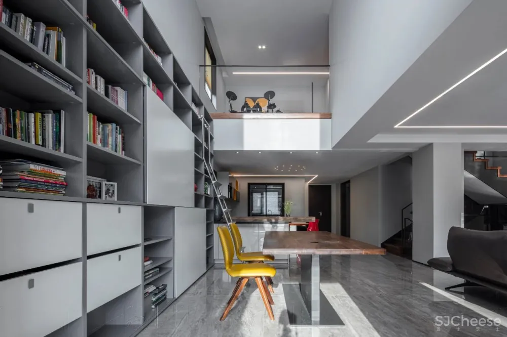 李晶一新作 适逸书香