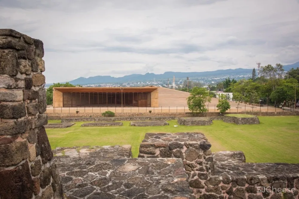 Productora丨超现实的狂野建筑幻想