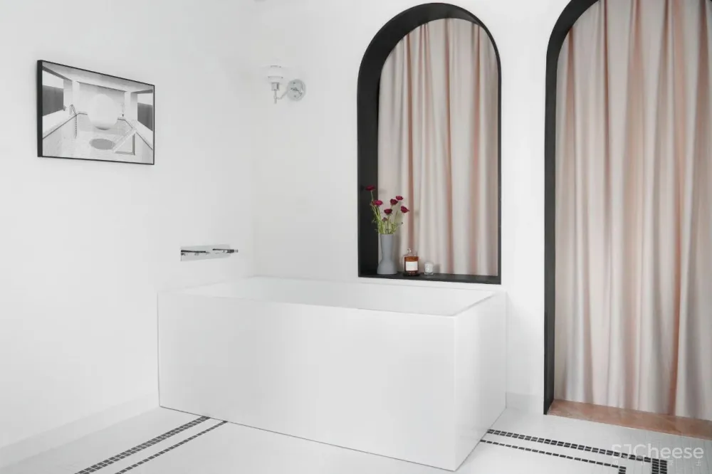 180㎡普通两居室,出彩全靠砸墙和抬高?