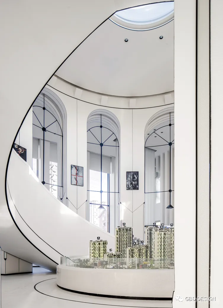 新作|神圣的空旷—沈阳中海和平之门售楼部