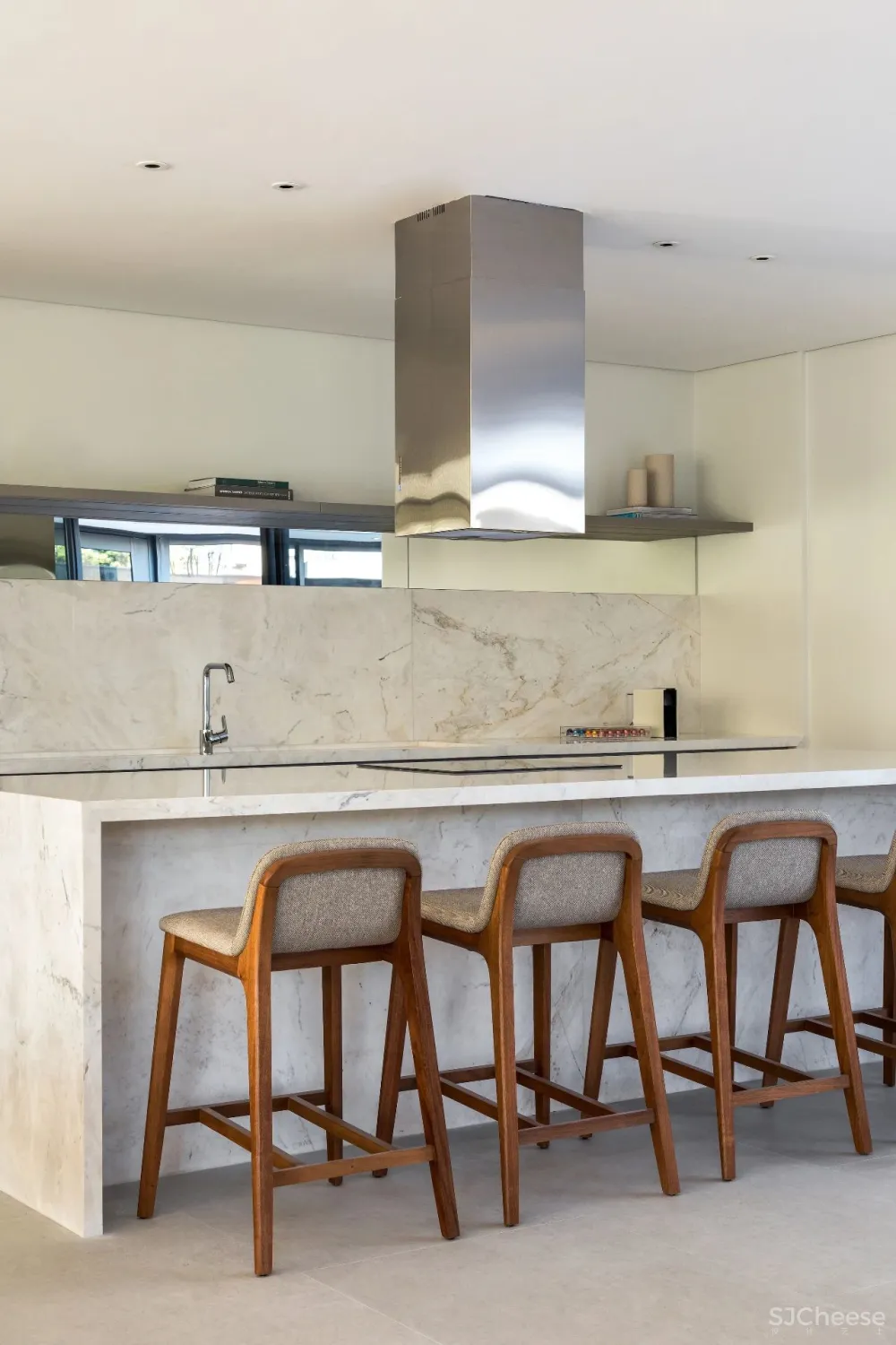 330m²顶奢复式的简约气质,低调而奢华