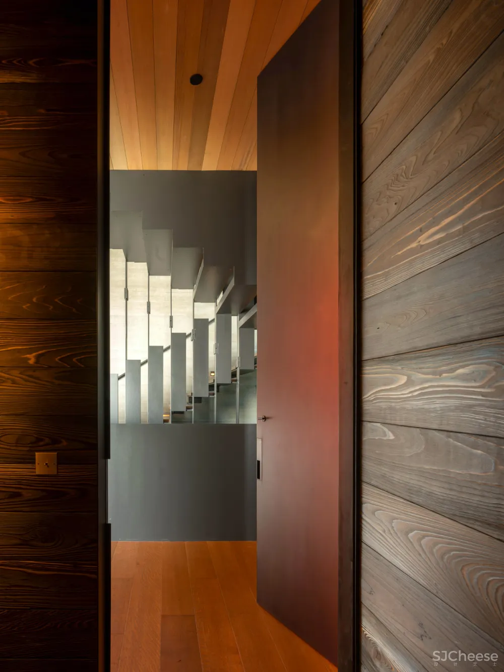 超酷工业风豪宅,不一样的机械美学