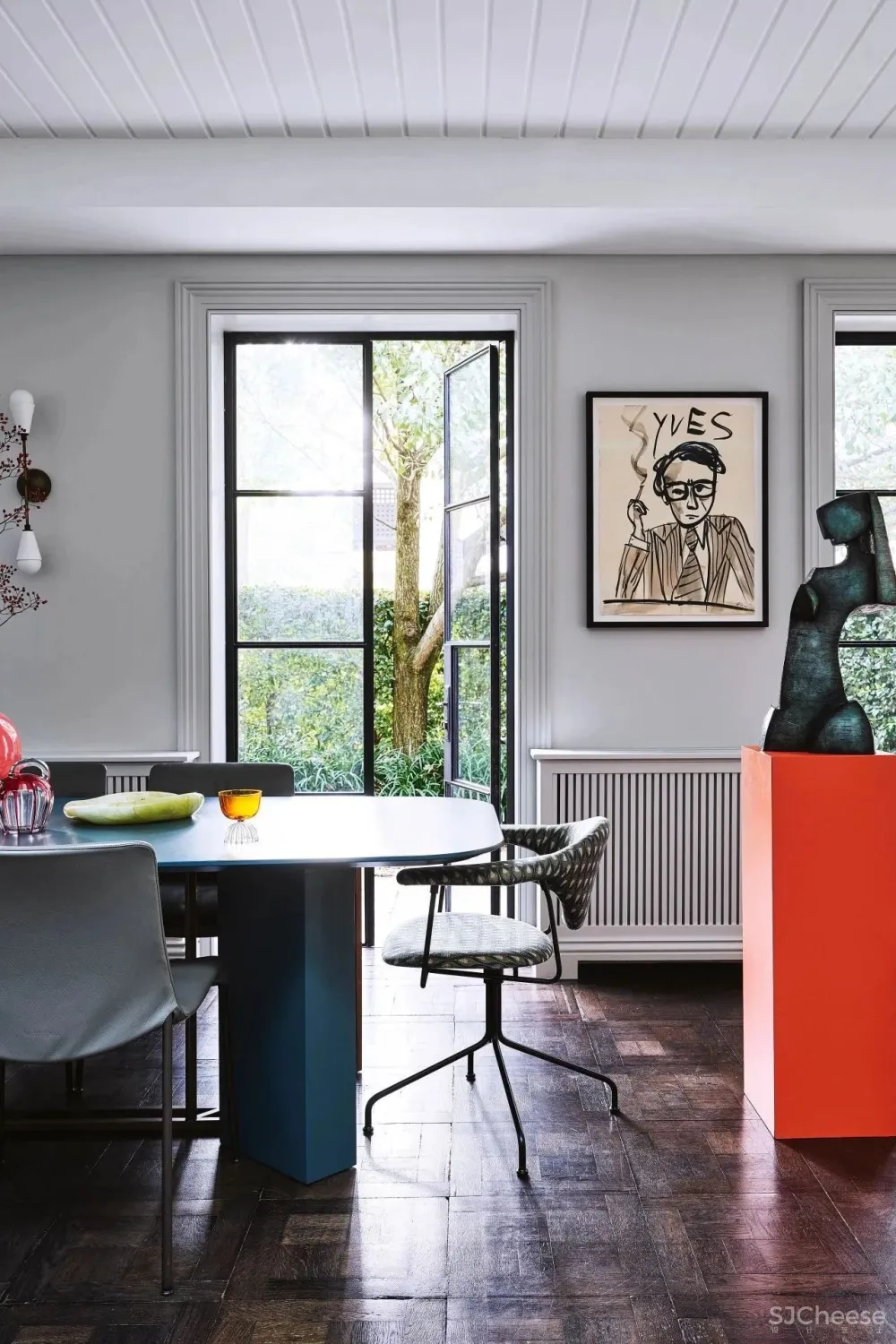 复古 轻奢,与浪漫主义撞个满怀。