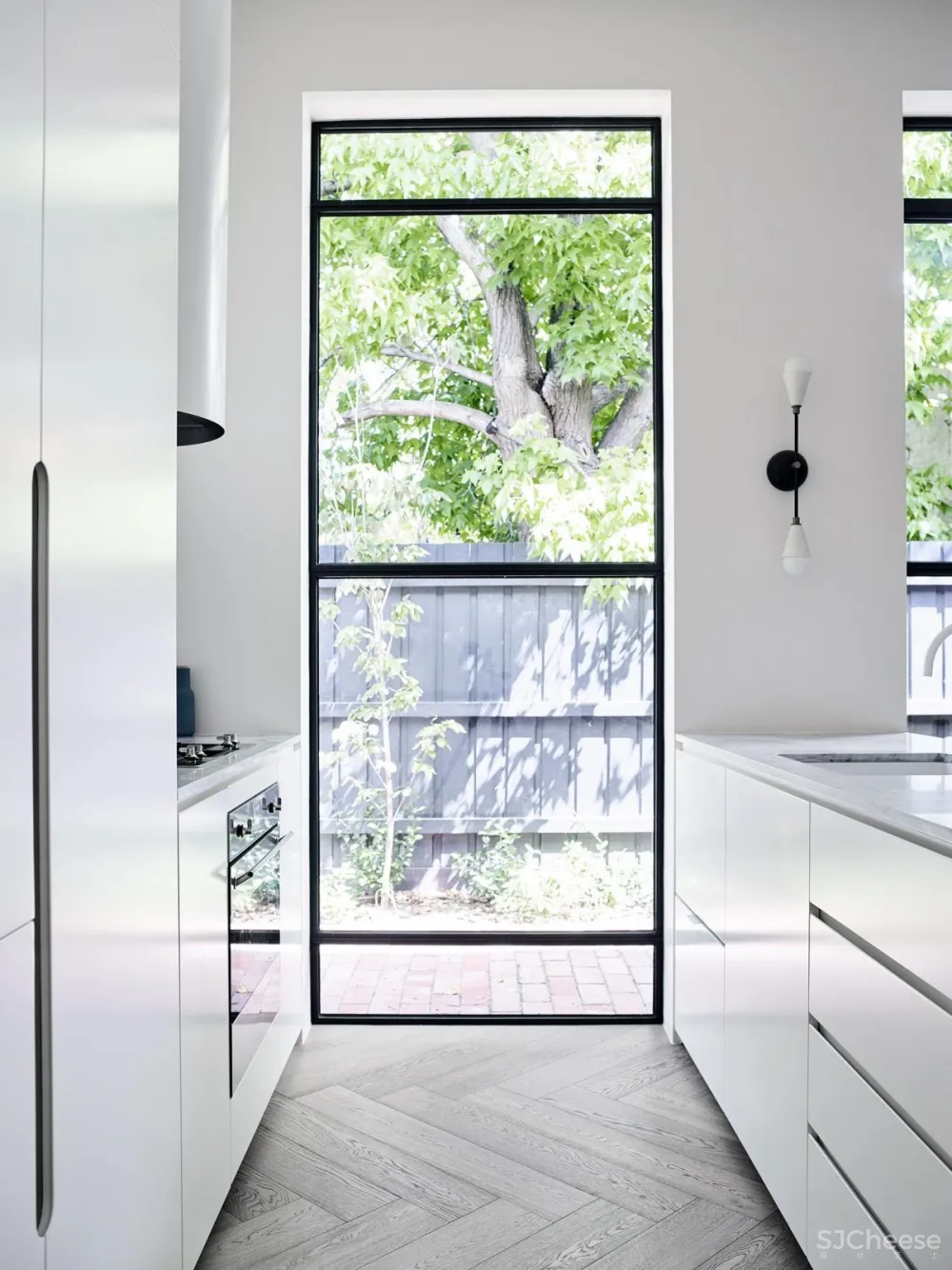 Lucy Bock | Prahran Residence , 宁静的永恒之家