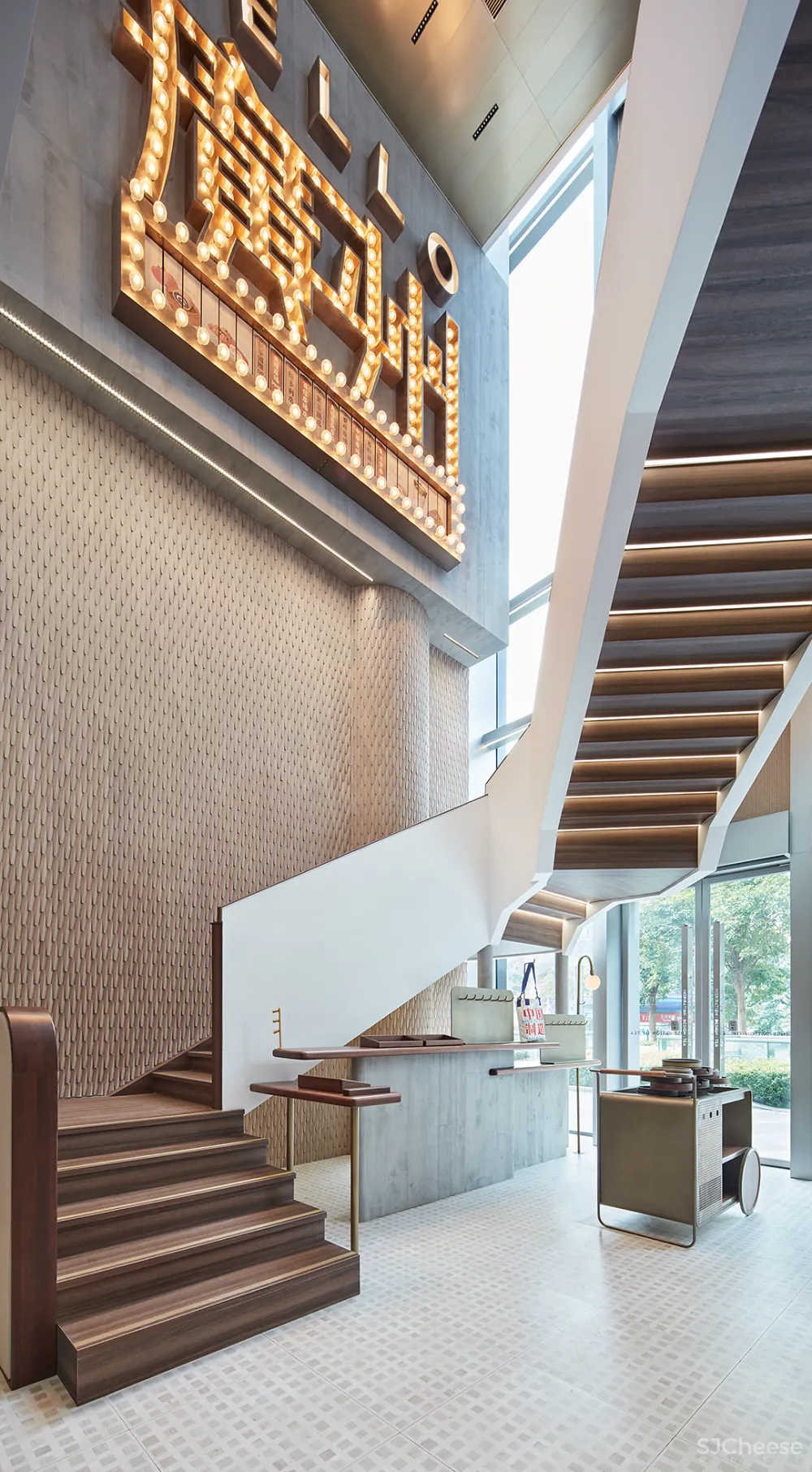 喜茶广州首家LAB旗舰店揭幕，「阿喜茶楼」惊艳羊城！