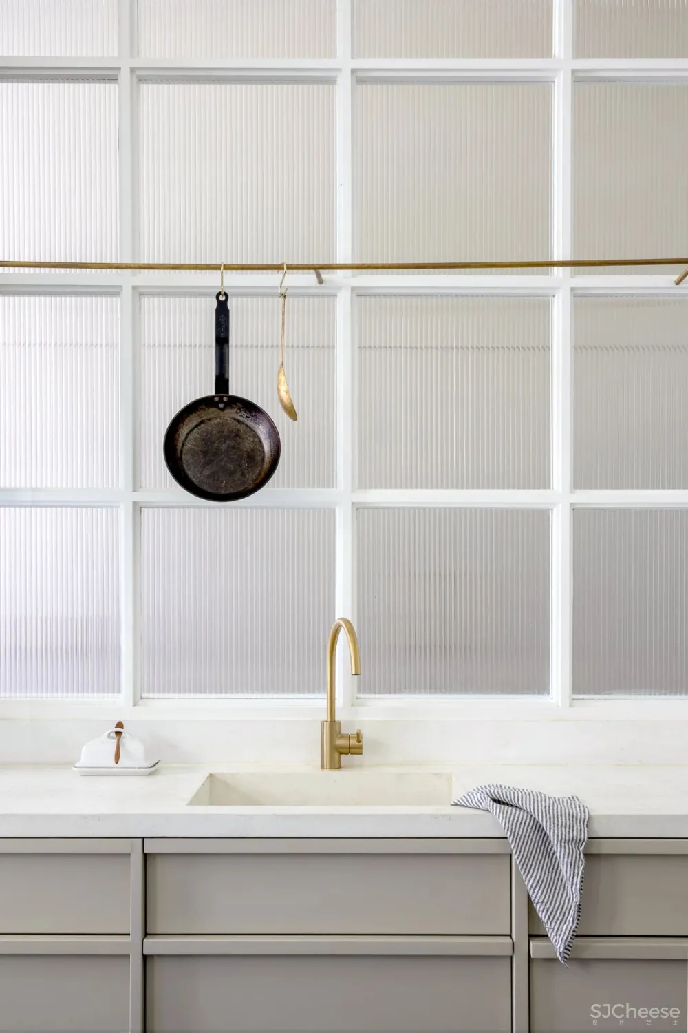 威廉·伯顿·莱奥帕迪