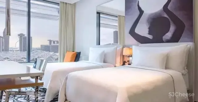 鬼才设计师Philippe Starck时尚营造-法国Brach 酒店!