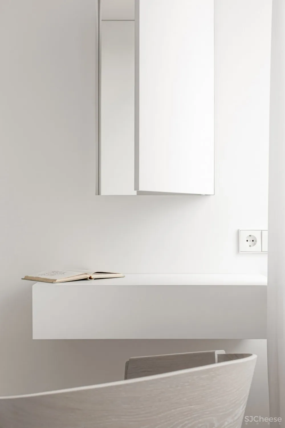 极简,硬朗与温馨的平衡 anstantsin Remez