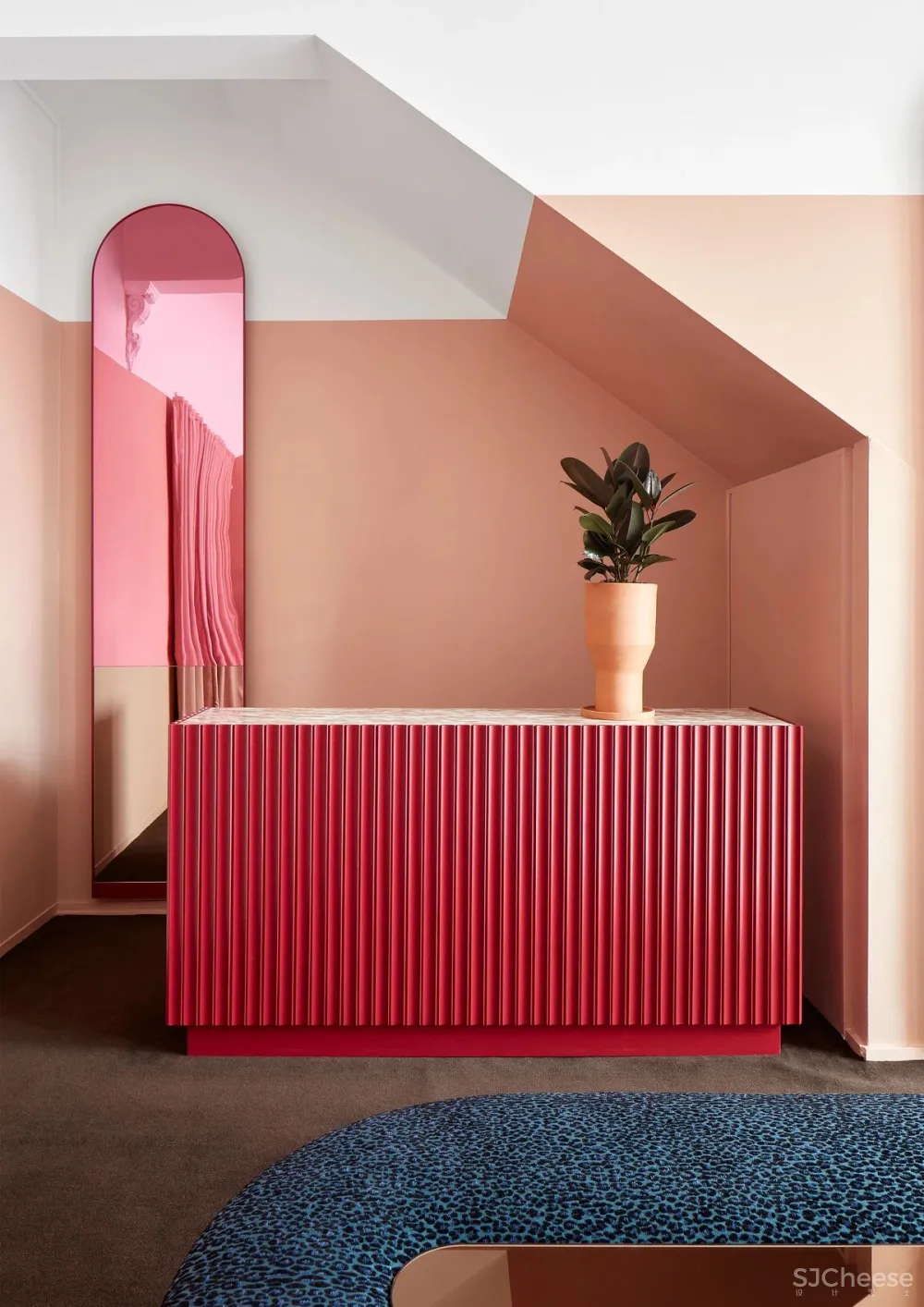 Christopher Elliott 新作 低调内敛的现代优雅