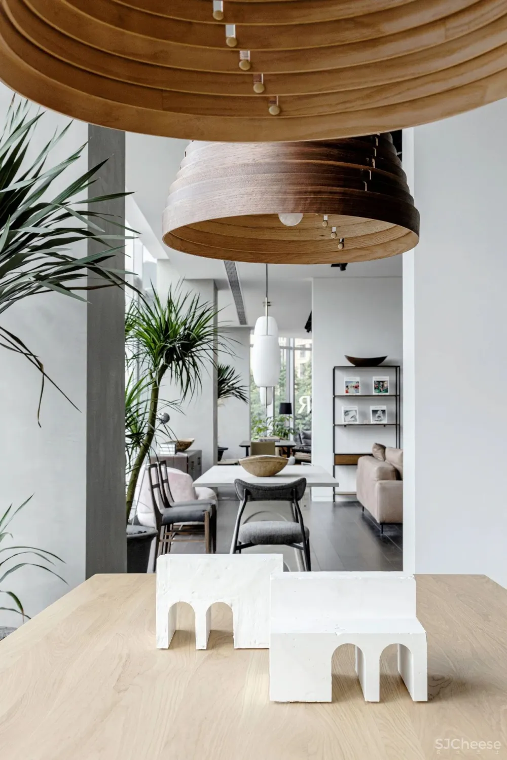 目心设计 × NORHOR成都展厅:新的场域体验