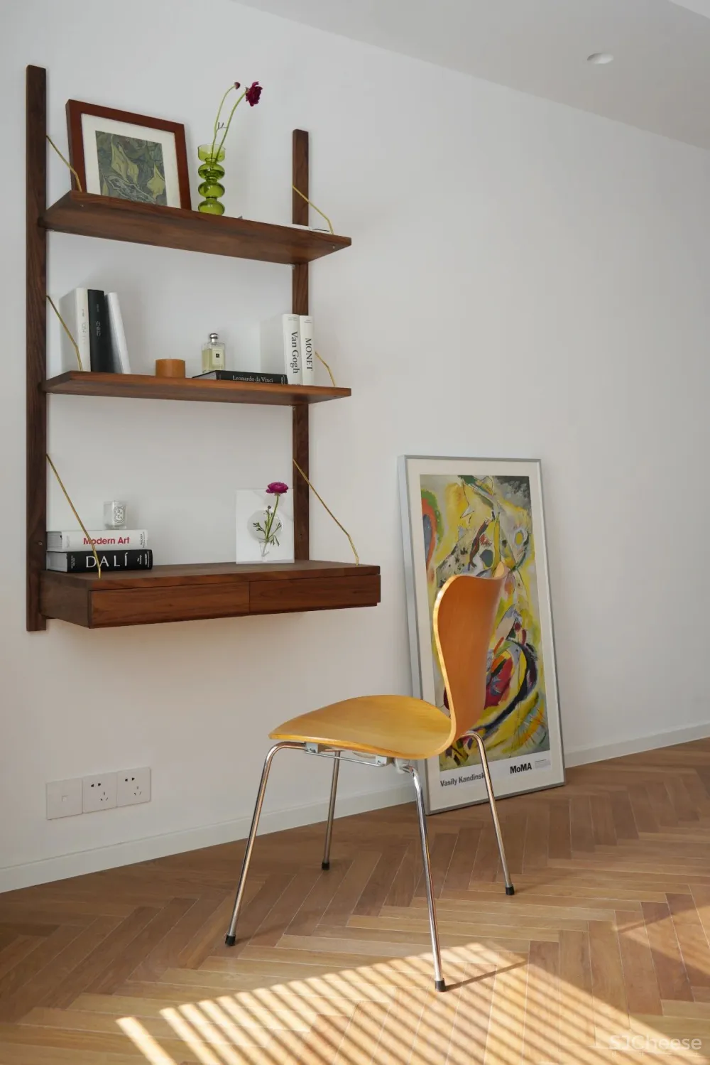 180㎡普通两居室,出彩全靠砸墙和抬高?