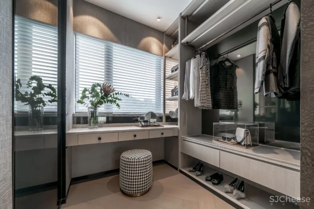 住宅丨现代 —— 都市繁杂后归于内心的对话