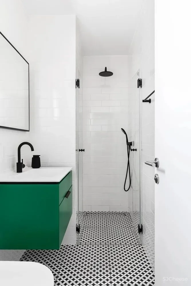 经典黑白 时尚跳色,玩出高级感