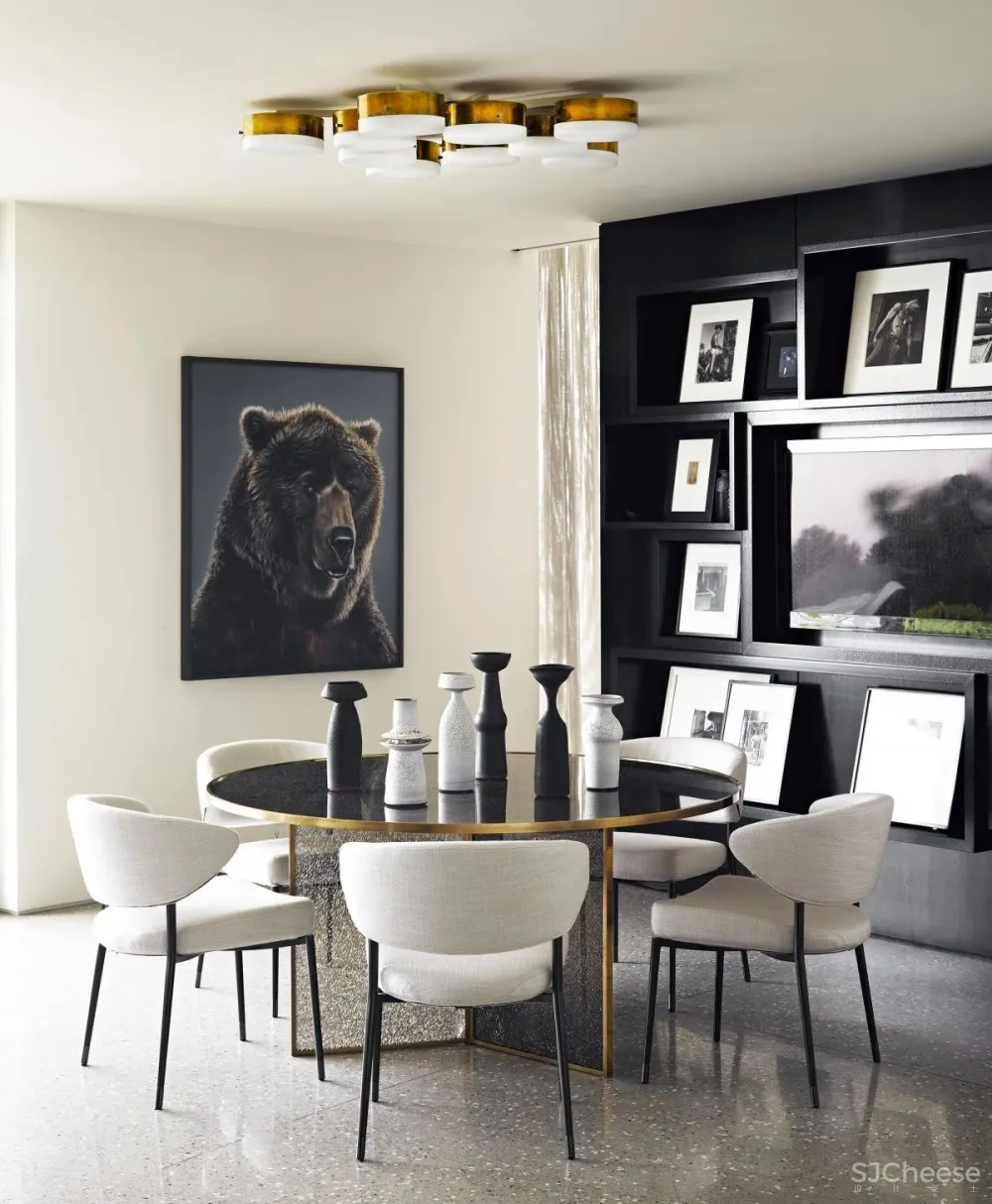 【搭-配】来自Beverly Hills Estate的开放性住宅 Jamie Bush