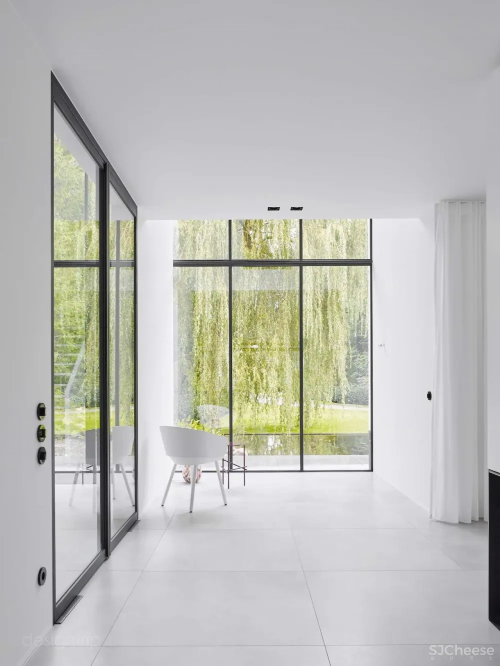 大白至简，无华而奢