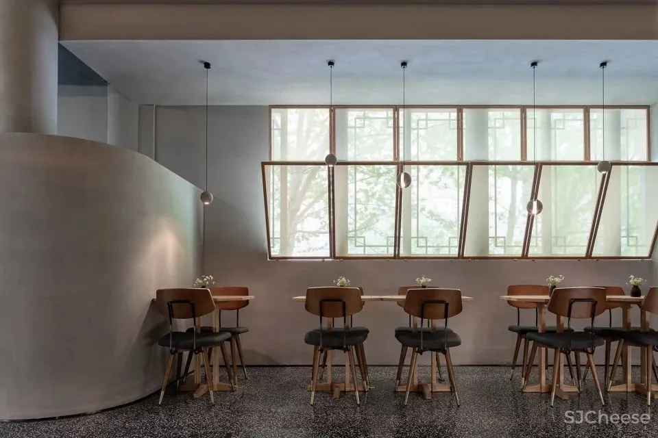 新作 南京“味至小山南餐厅”：一半人间，一半心源 南京悦设空间设计