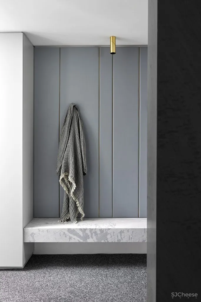 Christopher Elliott 新作 低调内敛的现代优雅