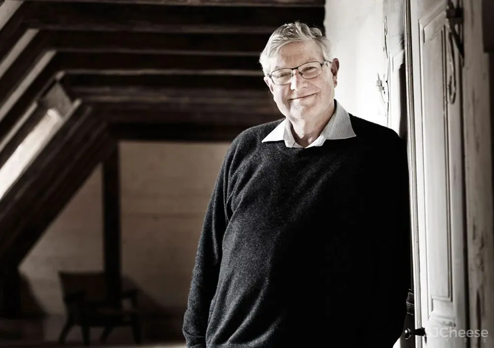 传说级家具品牌掌门人的家:住进装满经典设计的17世纪庄园就像住进时光机