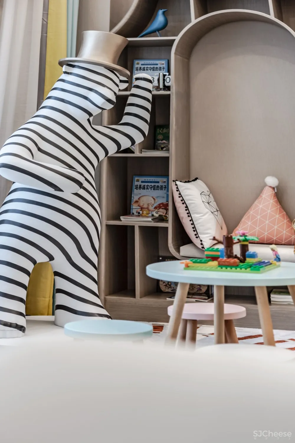 鲲誉设计KUNYU-DESIGN | 中梁三门湫水铭邸