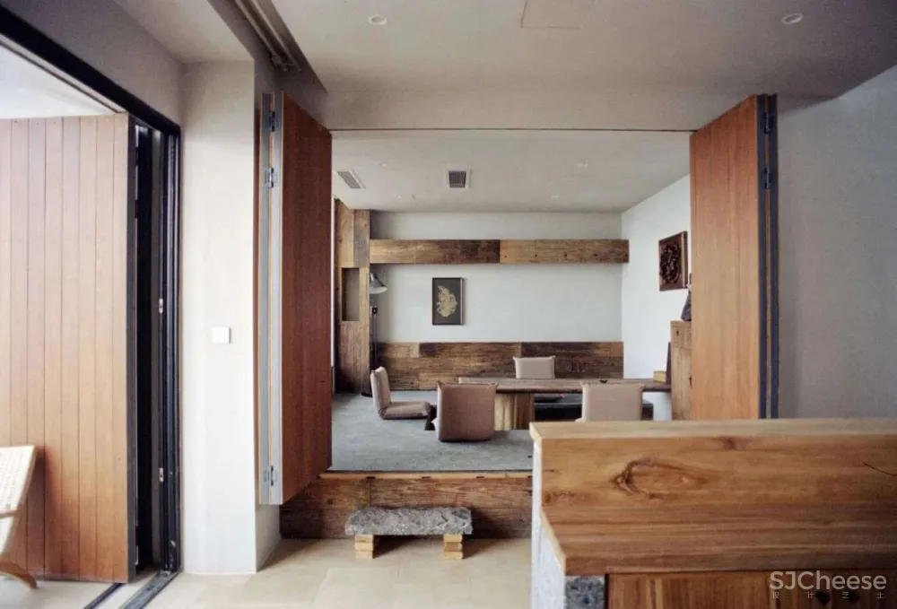 舒坦:在大理凤阳邑喝茶、洗片,他的“原生”乡建有何特别?