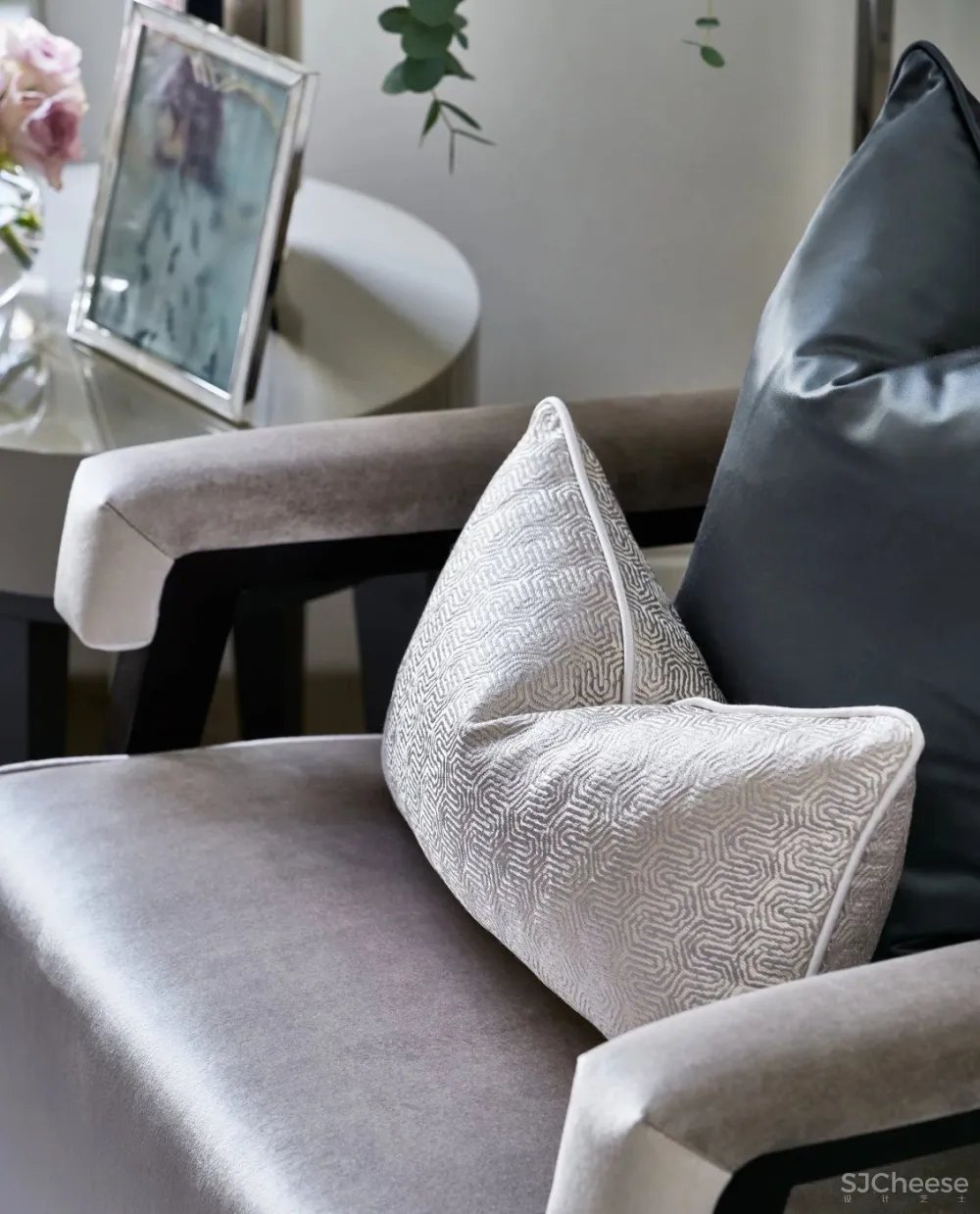 Elicyon 设计专辑