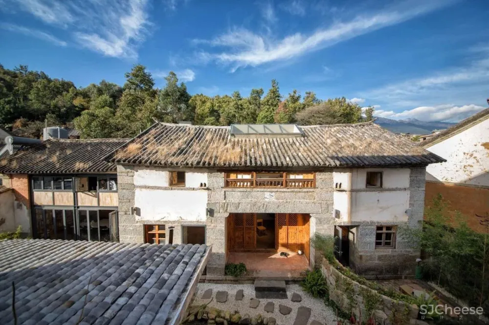 舒坦:在大理凤阳邑喝茶、洗片,他的“原生”乡建有何特别?