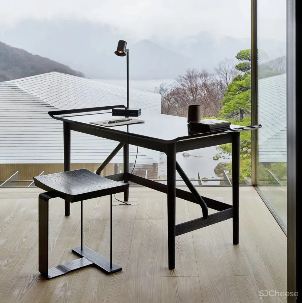 Christian Liaigre 专辑