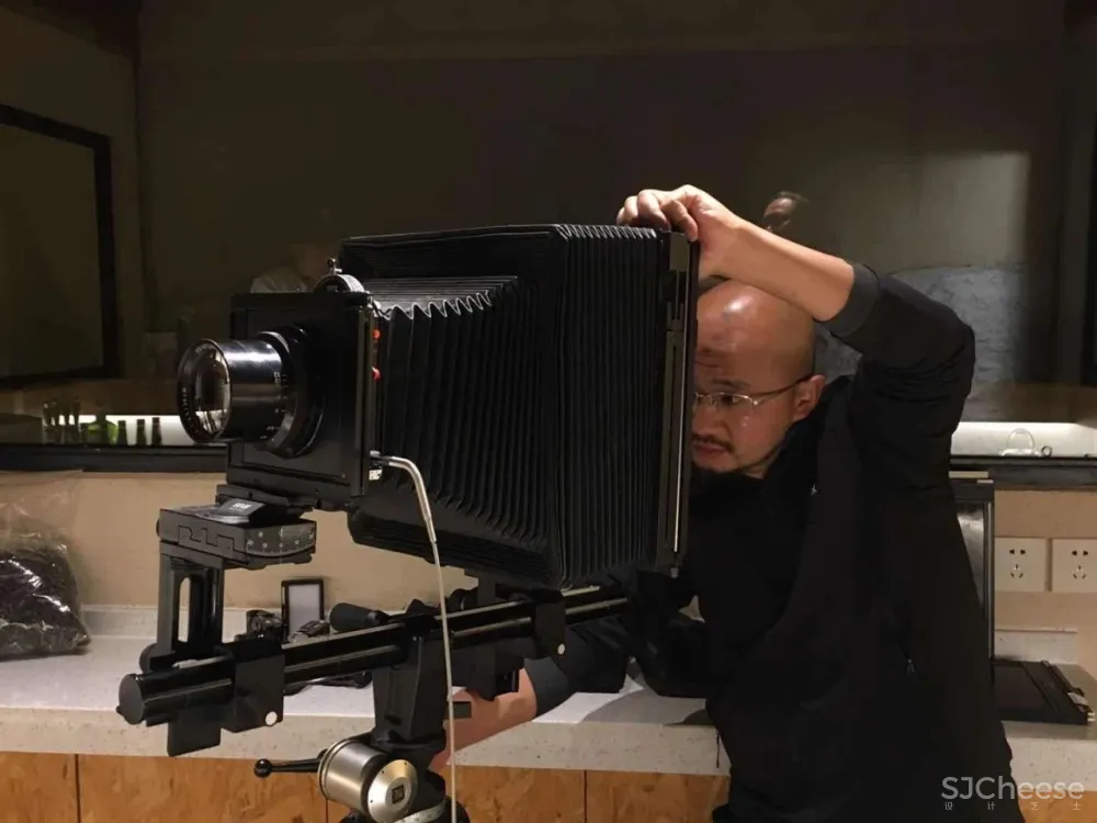 舒坦:在大理凤阳邑喝茶、洗片,他的“原生”乡建有何特别?