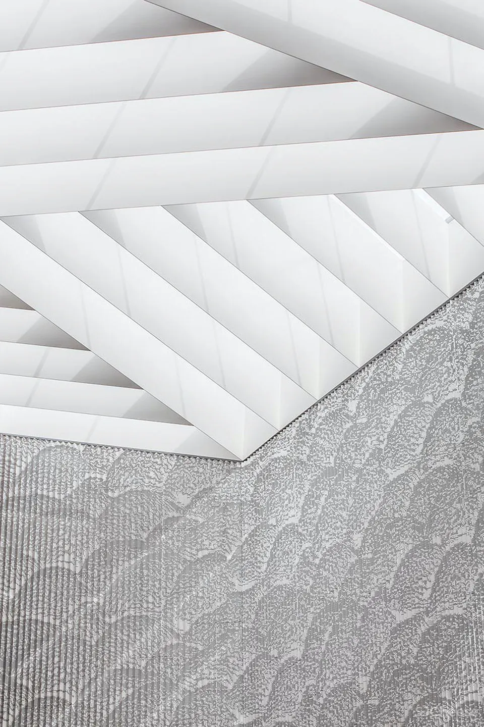 看看芬兰这栋总部大楼,没想到中庭还能这样设计!