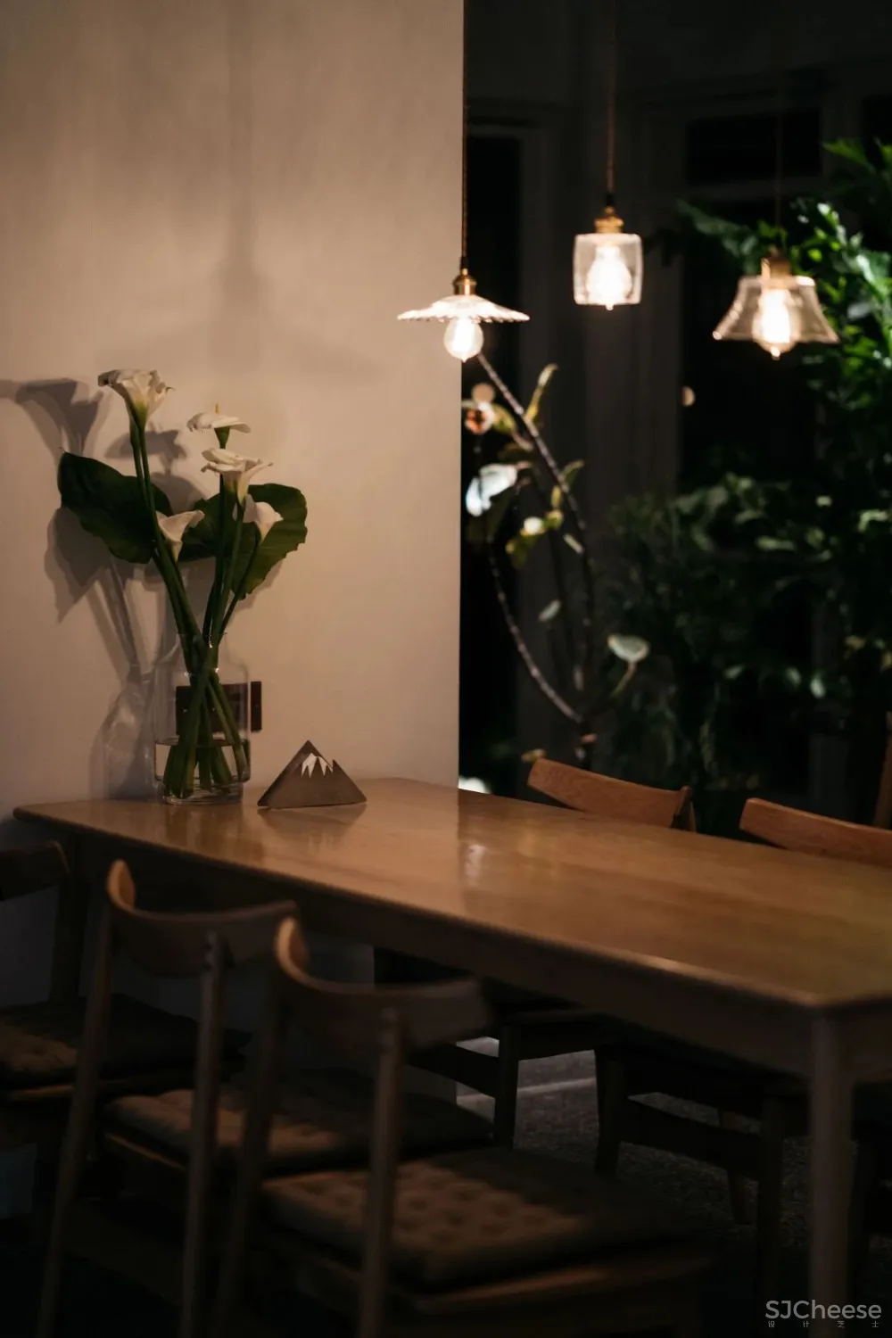 别止:重庆南山上的白房子,让人“重返18岁”