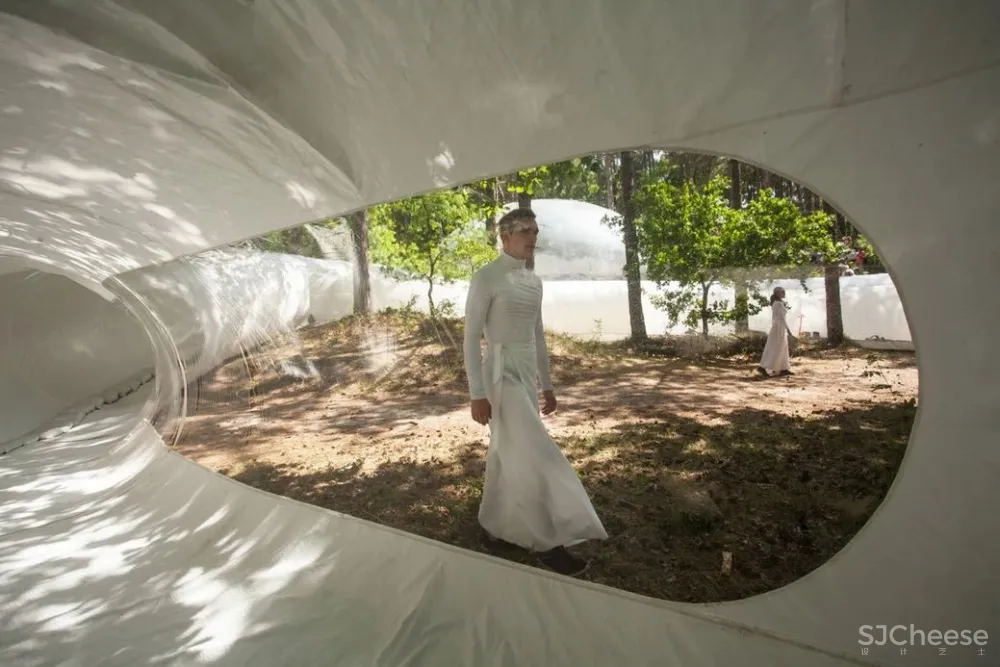 什么是透光“软玻璃”？