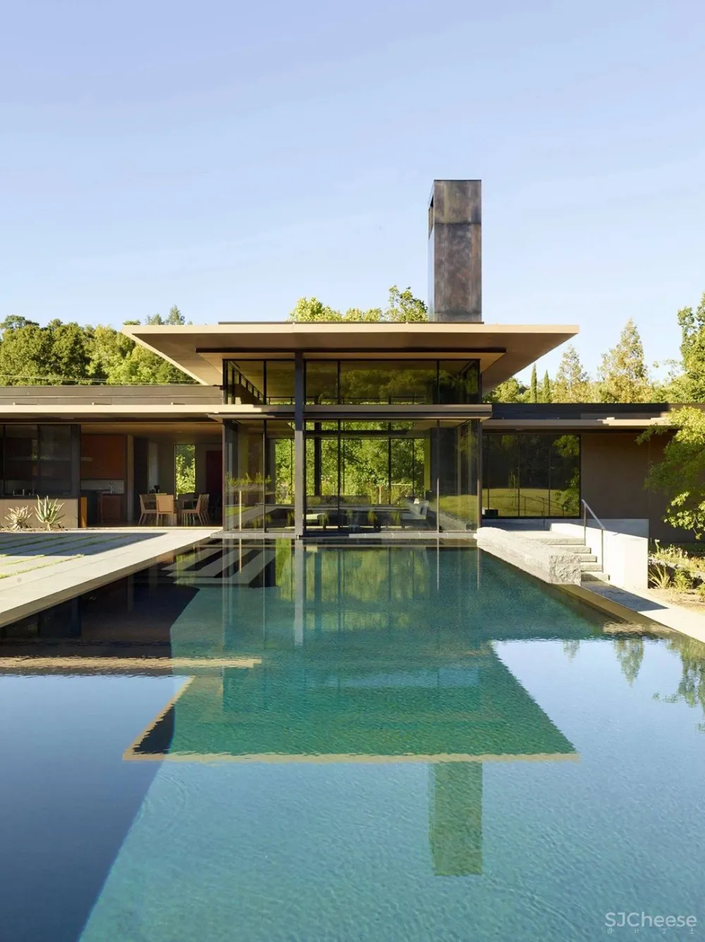 超酷工业风豪宅,不一样的机械美学