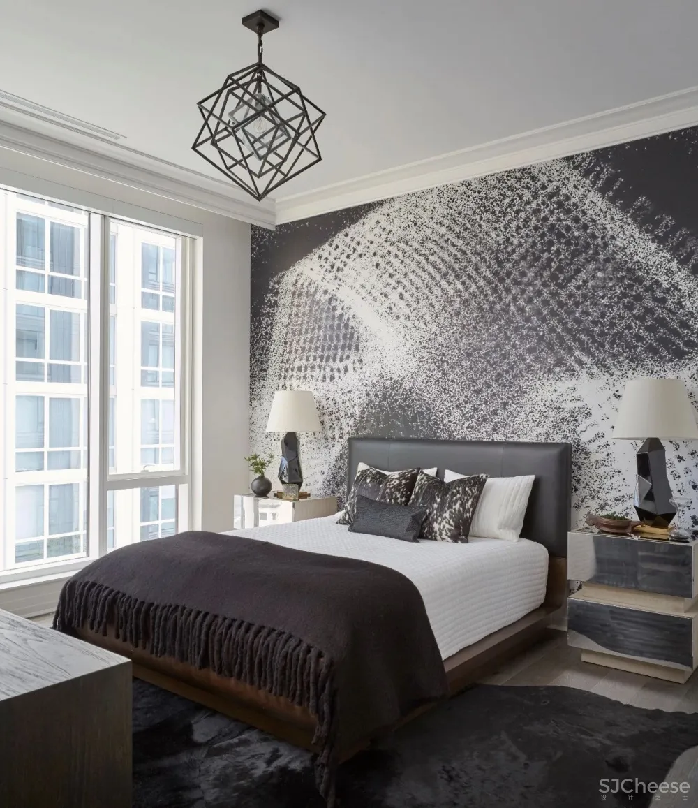 Donna Mondi 色彩视觉 与众不同