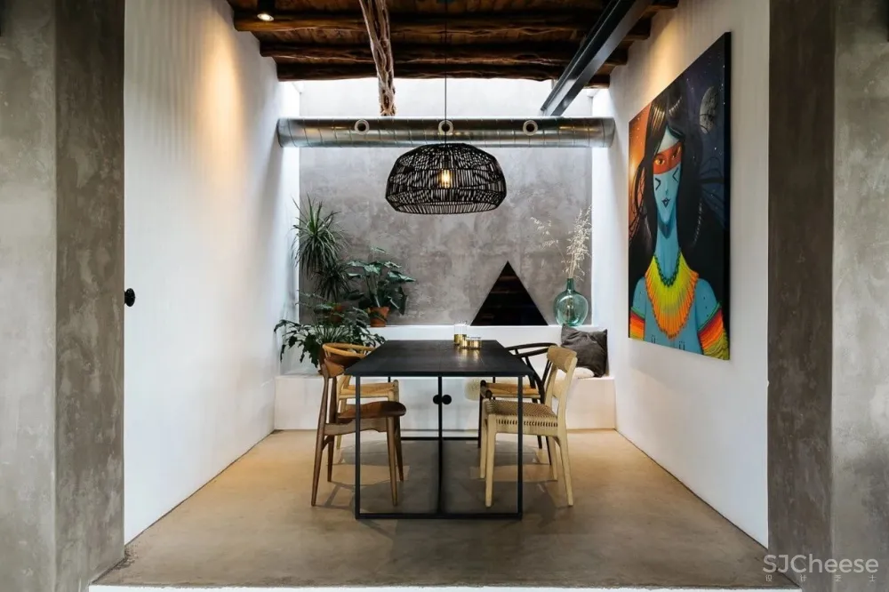 民宿精选破旧作坊改造成露天宾馆