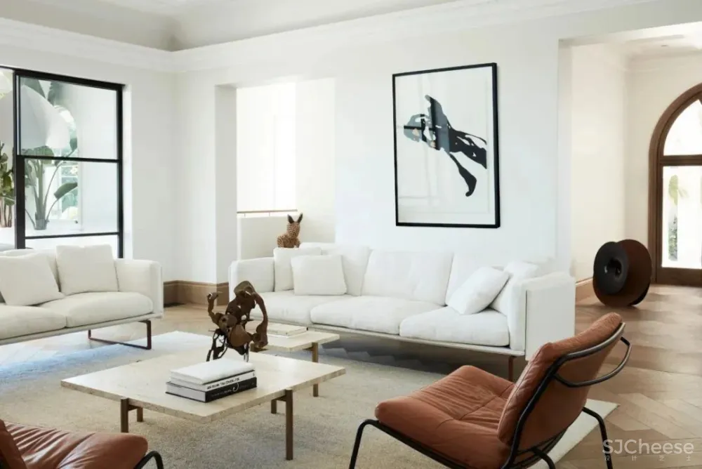 优雅“中性色”山顶别墅,低调却有品位!