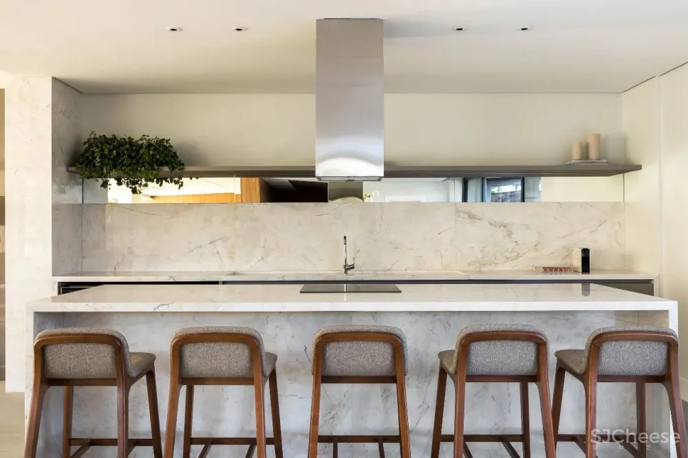 330m²顶奢复式的简约气质,低调而奢华