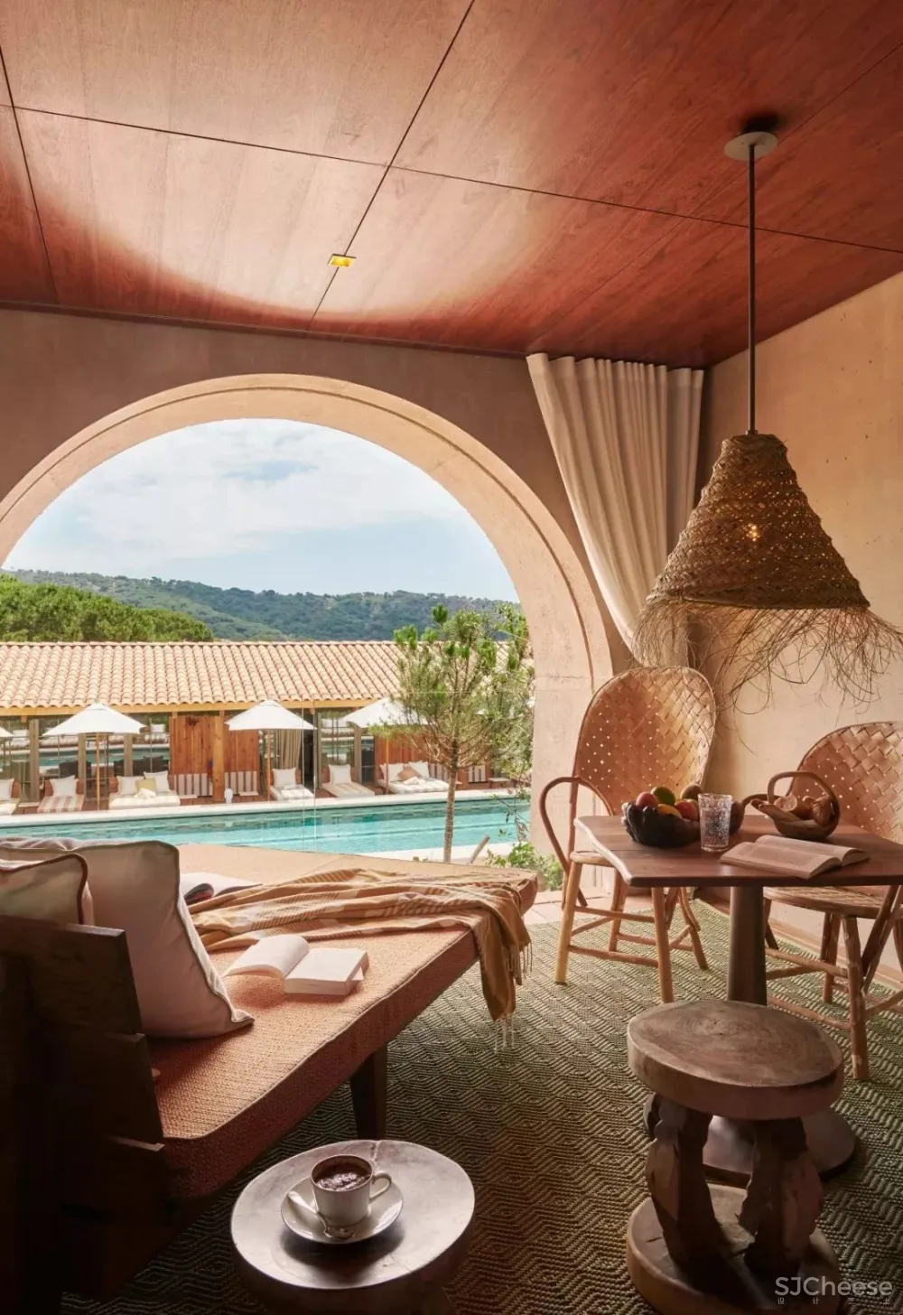 鬼才设计师Philippe Starck时尚营造-法国Brach 酒店!