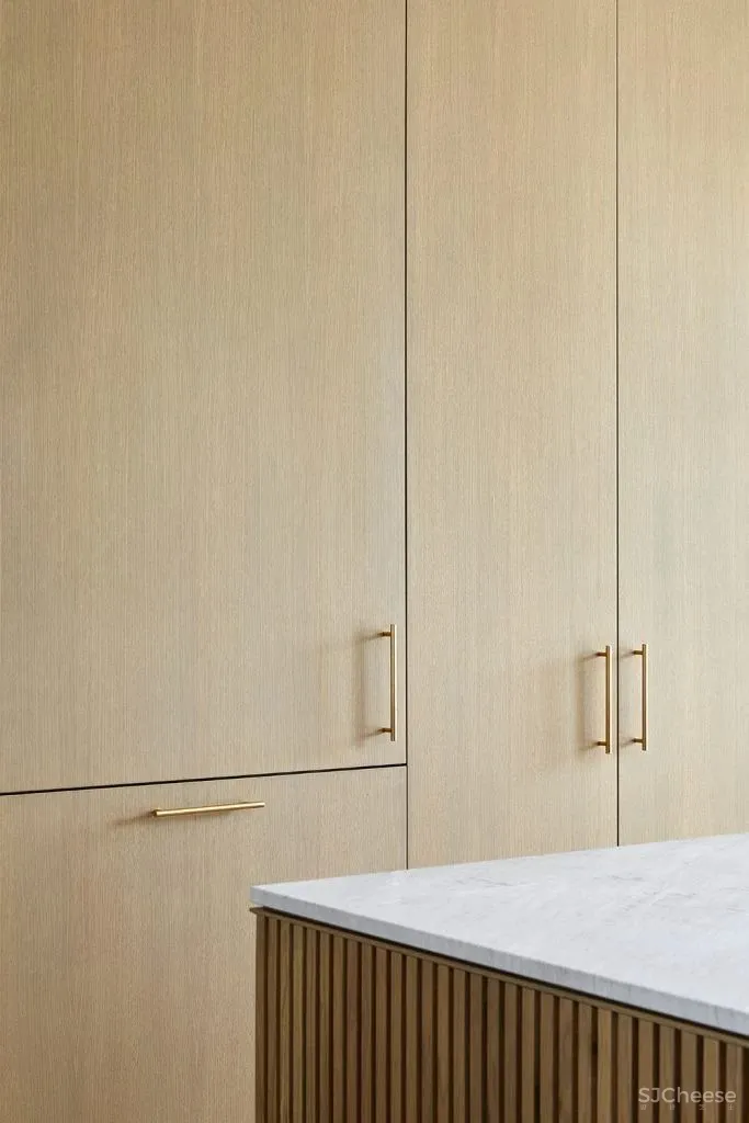 Christopher Elliott 新作 低调内敛的现代优雅